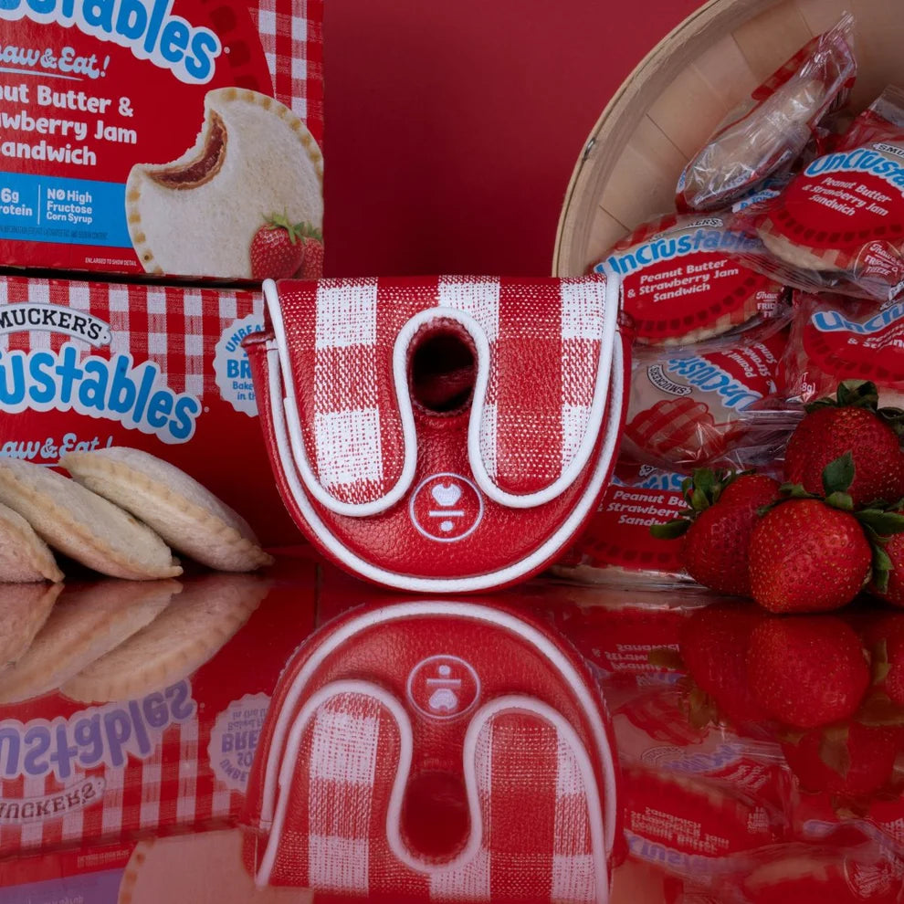 Uncrustables™ x L.A.B. Strawberry Headcover OZ1/Mezz
